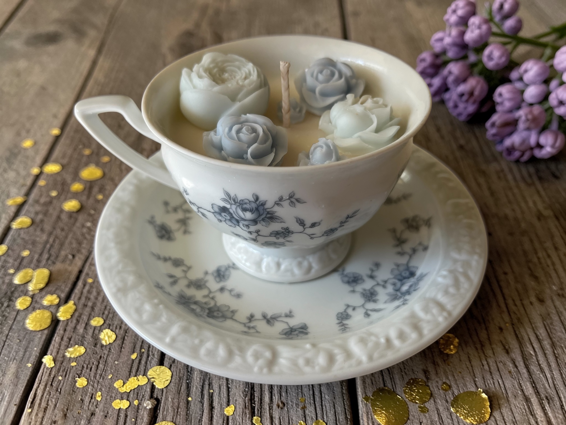 Świeca oliwkowa w oryginalnej porcelanowej filiżance Rosenthal Maria
